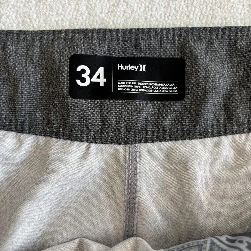 Hurley Phantom Board Shorts Mens 34 Grey Green Geometric Triangle‎ Swim Trunks